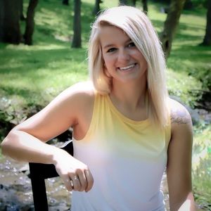 Meet your Posher, Alli